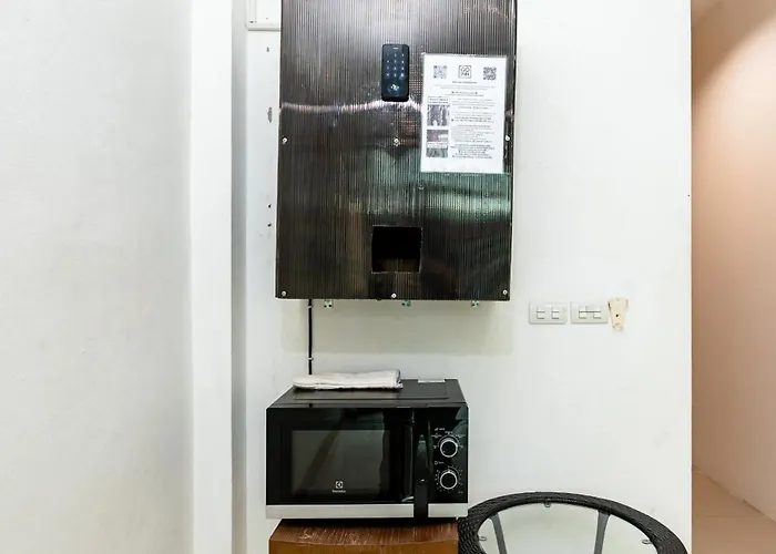 Yon - Sukhumvit 4 Bts Nana Bangkok
