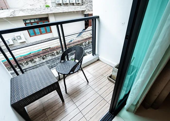 Yon - Sukhumvit 4 Bts Nana Appartement